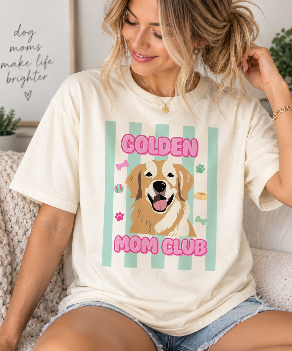 Golden Mom Club Tee